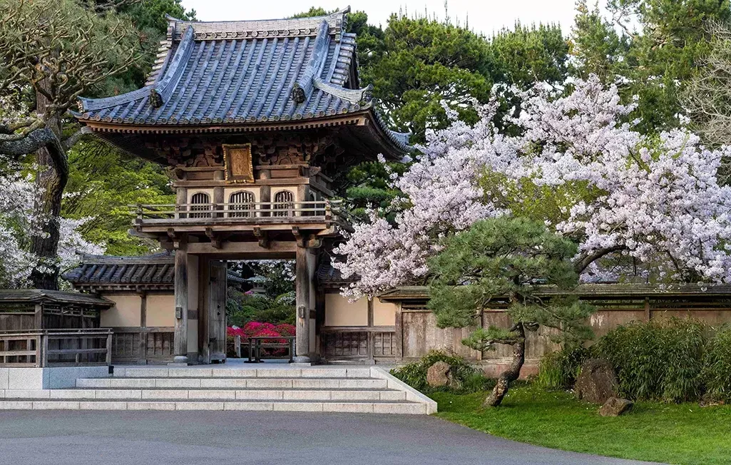 japanese tea garden entrance